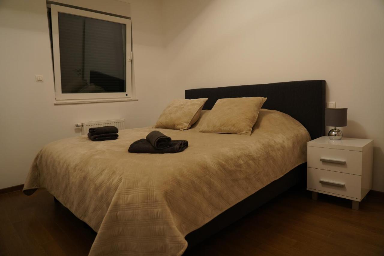 Jackey Apartment Banja Luka Bagian luar foto