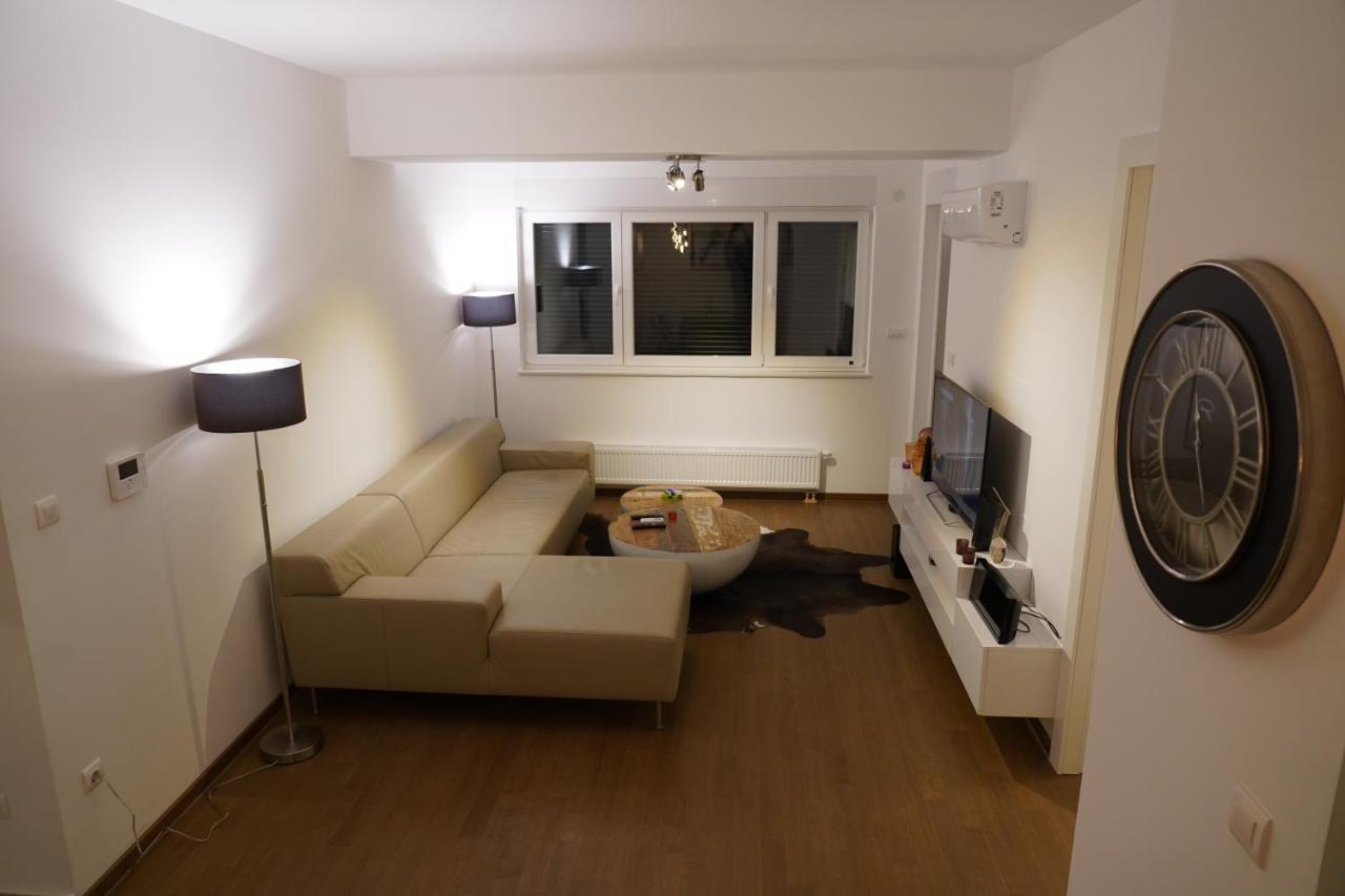 Jackey Apartment Banja Luka Bagian luar foto